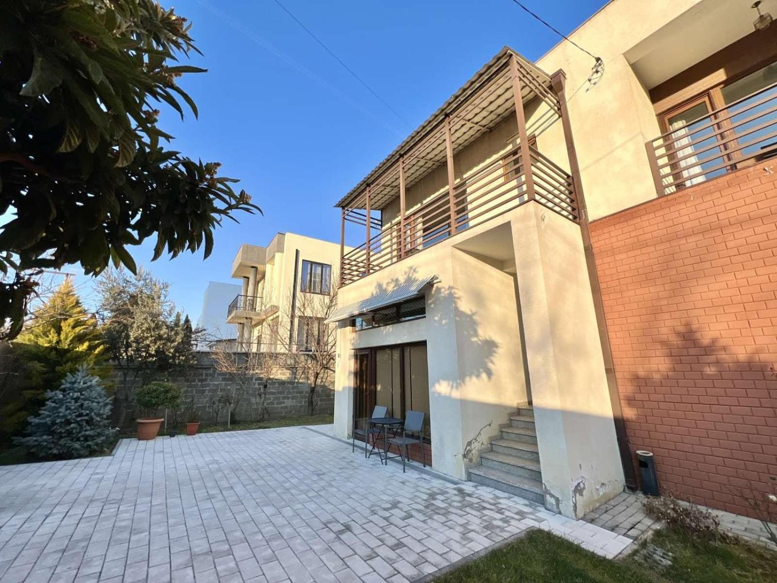 Villa In تبليسي المظهر الخارجي الصورة